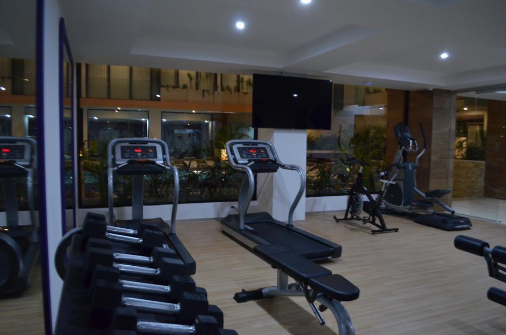 The City Luxury Suites بلايا ديل كارمن المظهر الخارجي الصورة
